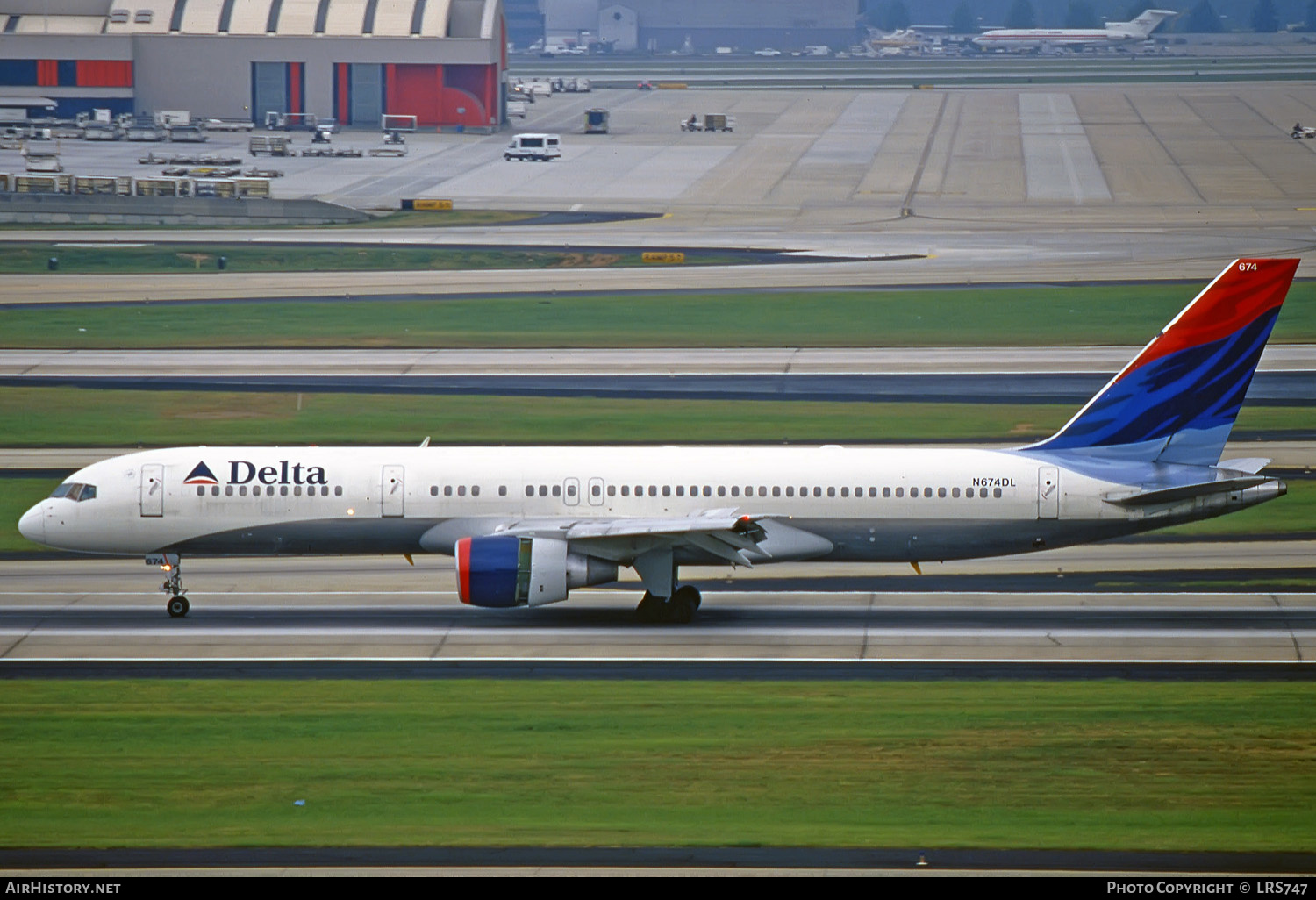 Aircraft Photo of N674DL | Boeing 757-232 | Delta Air Lines | AirHistory.net #259183