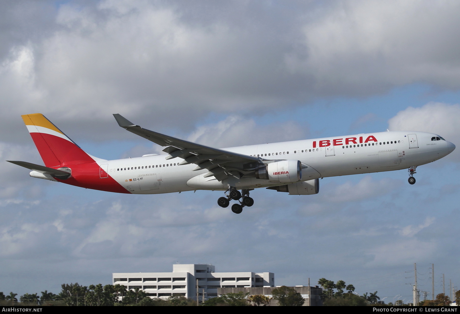 Aircraft Photo of EC-LYF | Airbus A330-302 | Iberia | AirHistory.net #259223