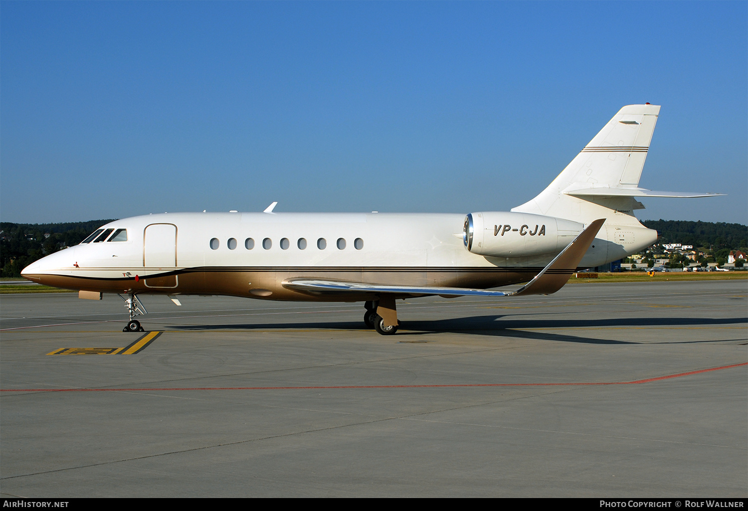 Aircraft Photo of VP-CJA | Dassault Falcon 2000LX | AirHistory.net #259229