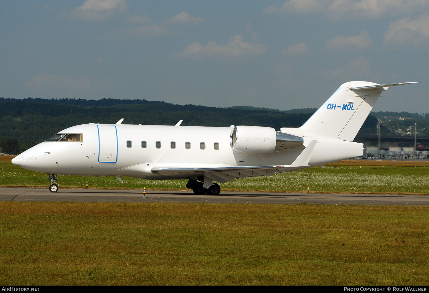 Aircraft Photo of OH-MOL | Canadair Challenger 604 (CL-600-2B16) | AirHistory.net #259231