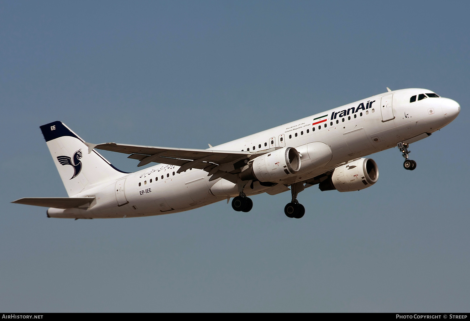 Aircraft Photo of EP-IEE | Airbus A320-211 | Iran Air | AirHistory.net #259256