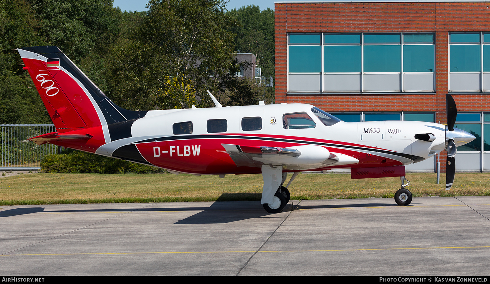 Aircraft Photo of D-FLBW | Piper PA-46-600TP M600 | AirHistory.net #259393