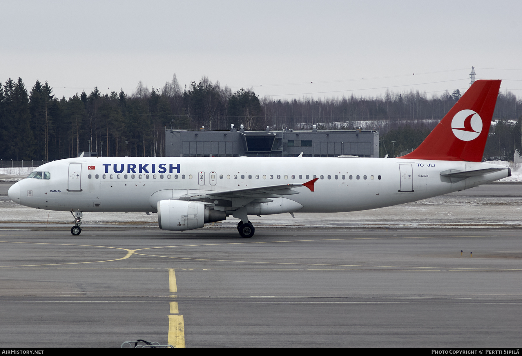 Aircraft Photo of TC-JLI | Airbus A320-214 | Turkish Airlines | AirHistory.net #259405