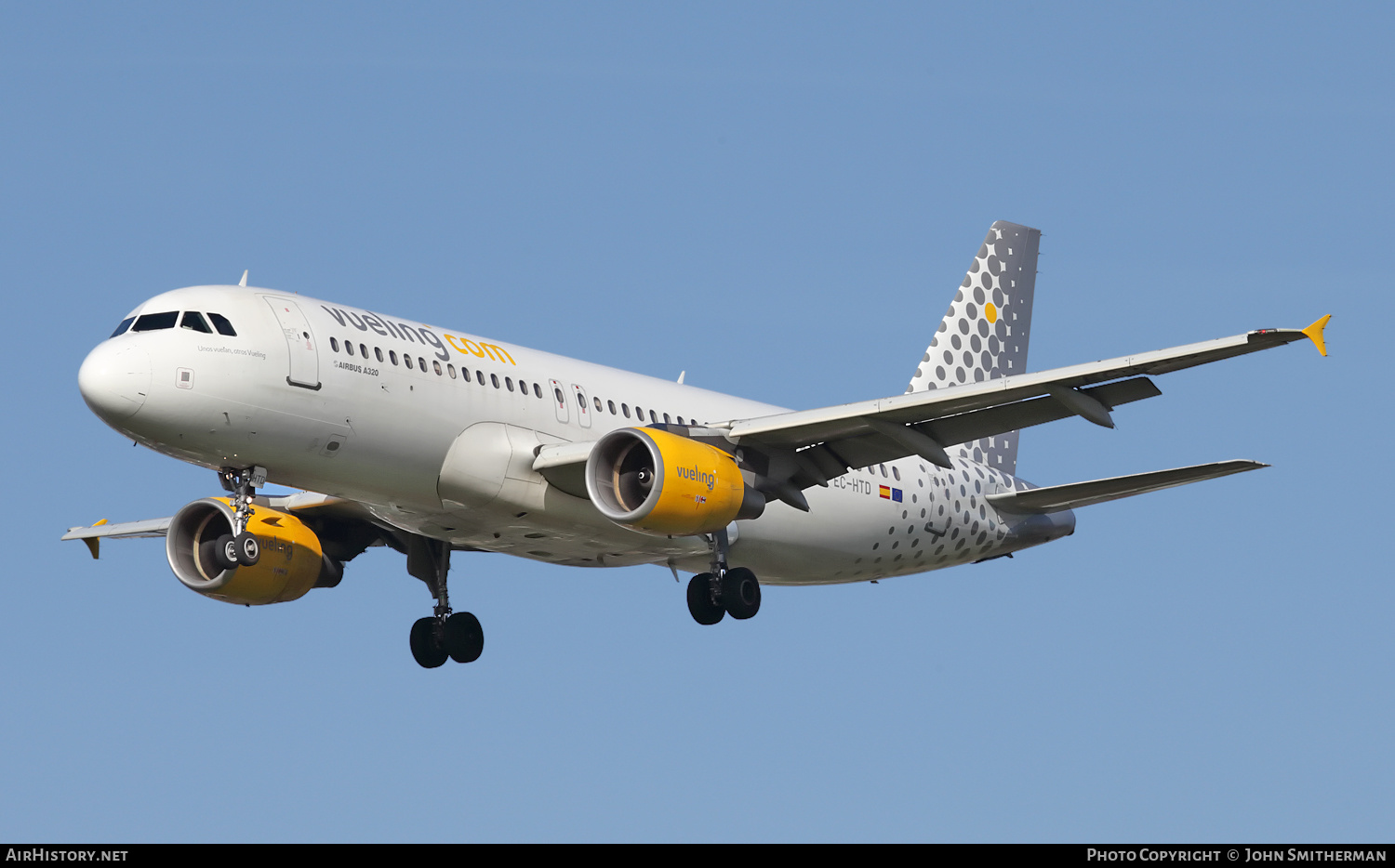 Aircraft Photo of EC-HTD | Airbus A320-214 | Vueling Airlines | AirHistory.net #259428