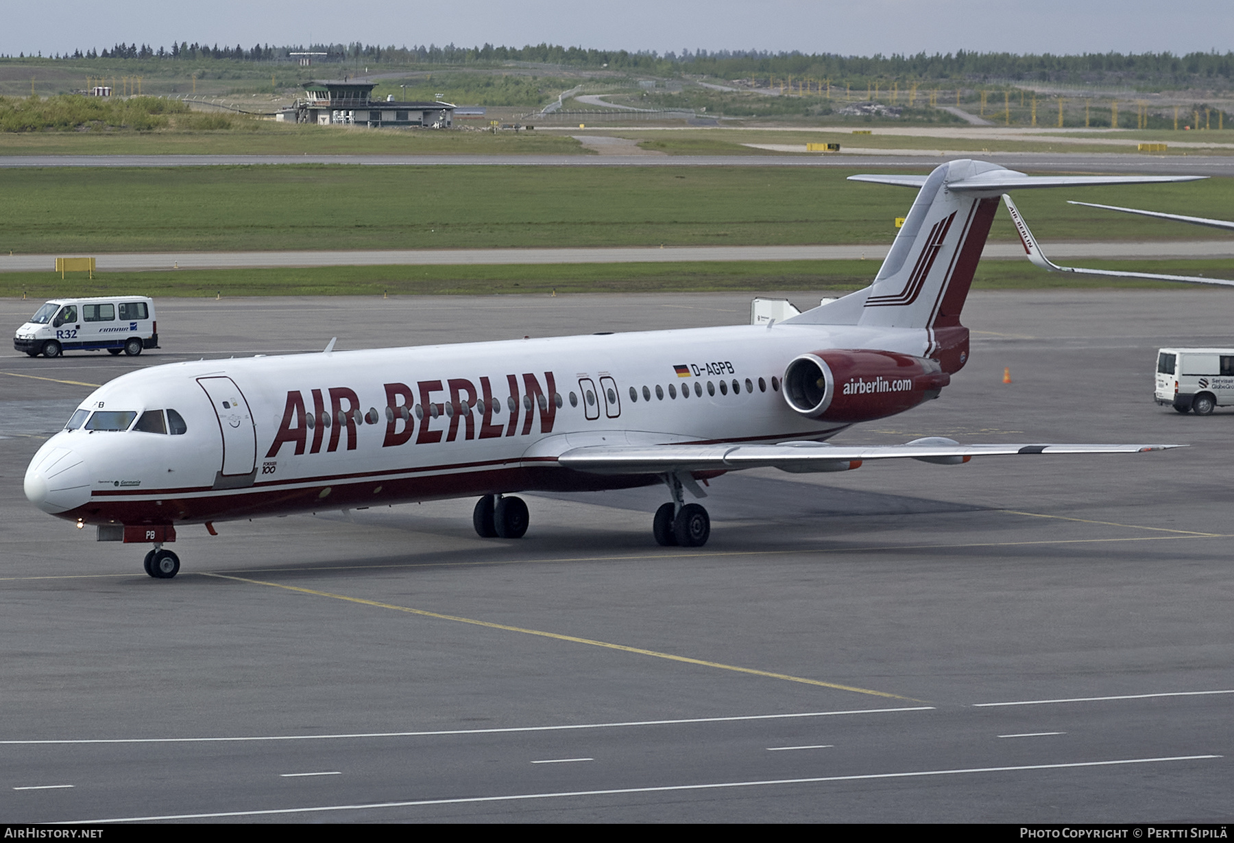 Aircraft Photo of D-AGPB | Fokker 100 (F28-0100) | Air Berlin | AirHistory.net #259481