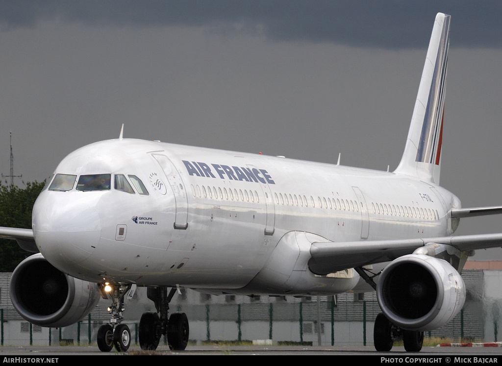 Aircraft Photo of F-GTAL | Airbus A321-211 | Air France | AirHistory.net #259499