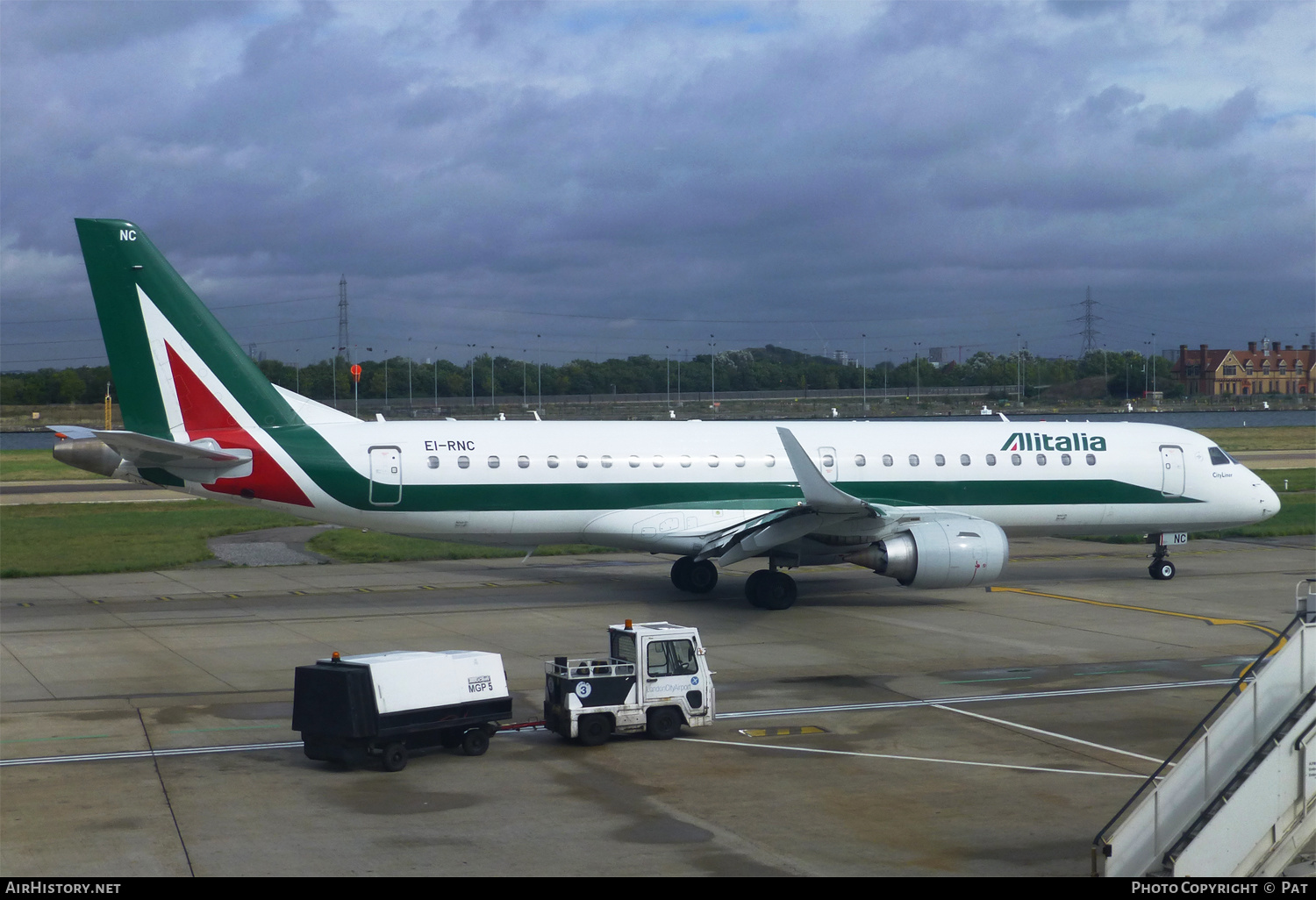 Aircraft Photo of EI-RNC | Embraer 190STD (ERJ-190-100STD) | Alitalia CityLiner | AirHistory.net #259505