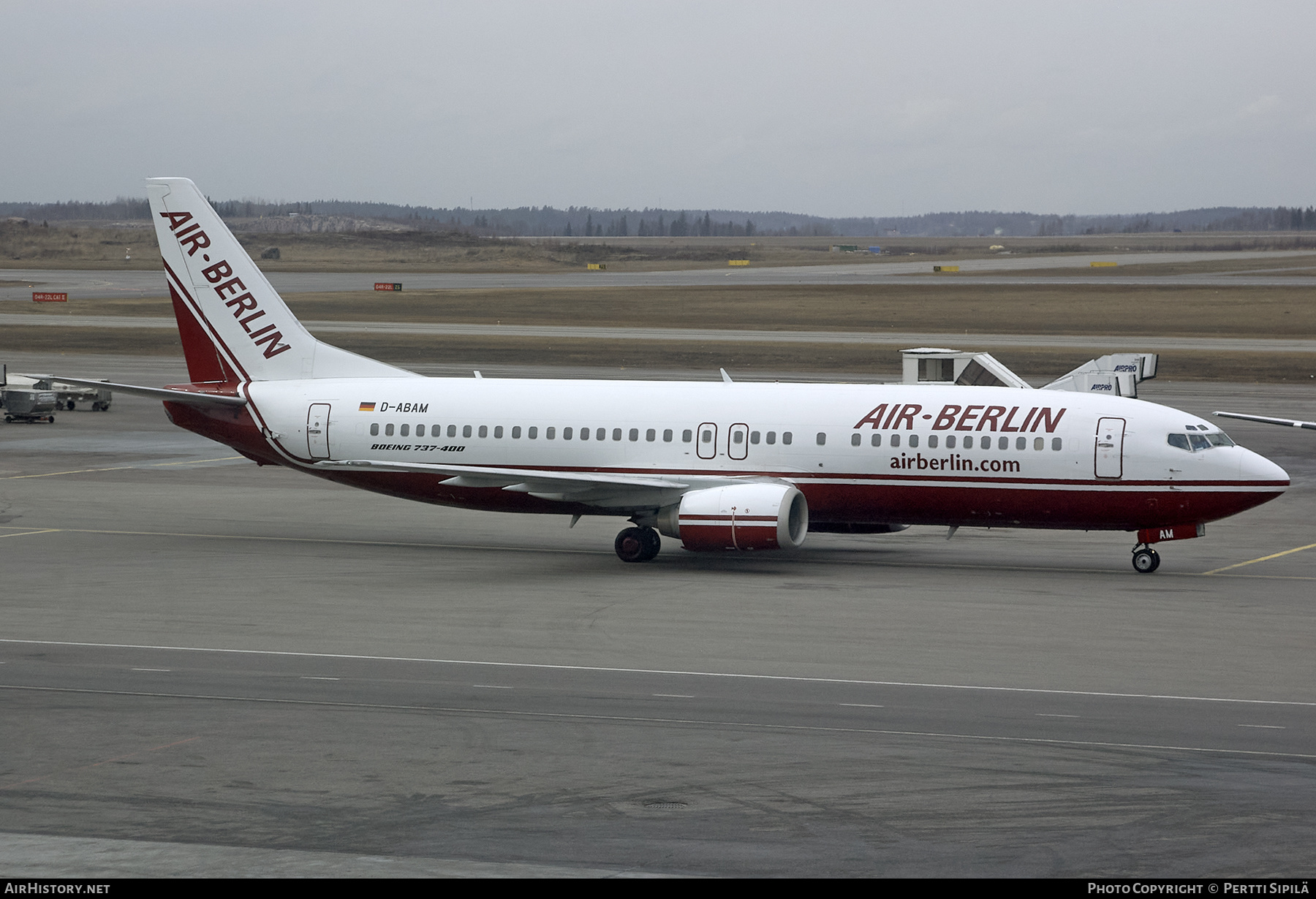 Aircraft Photo of D-ABAM | Boeing 737-46J | Air Berlin | AirHistory.net #259508