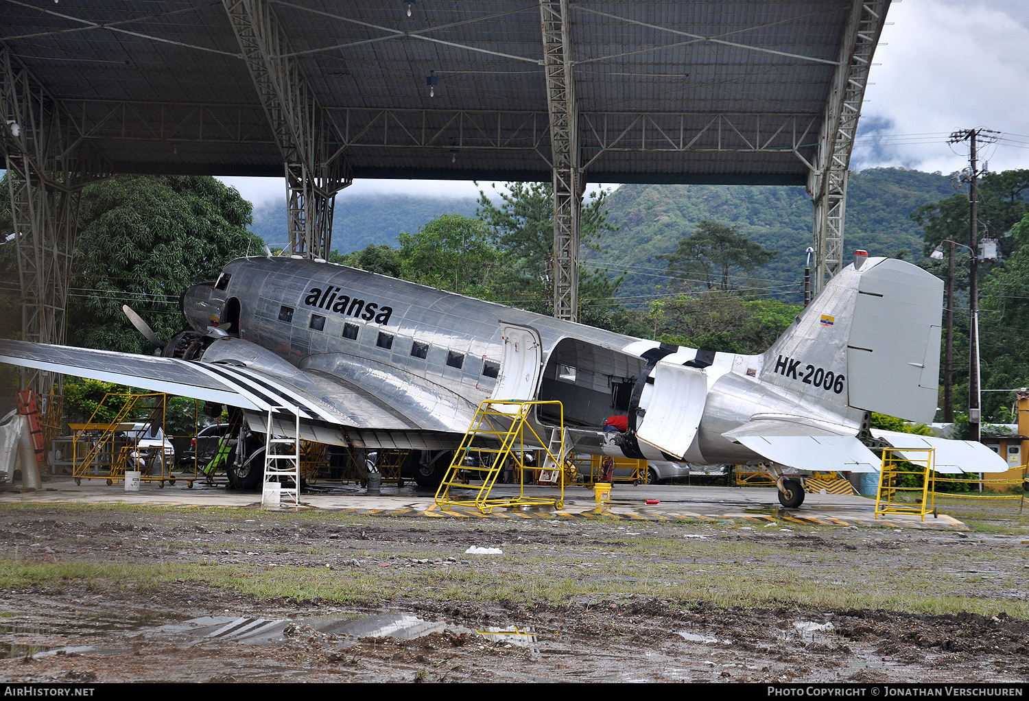 Aircraft Photo of HK-2006 | Douglas DC-3C | Aliansa | AirHistory.net #259531
