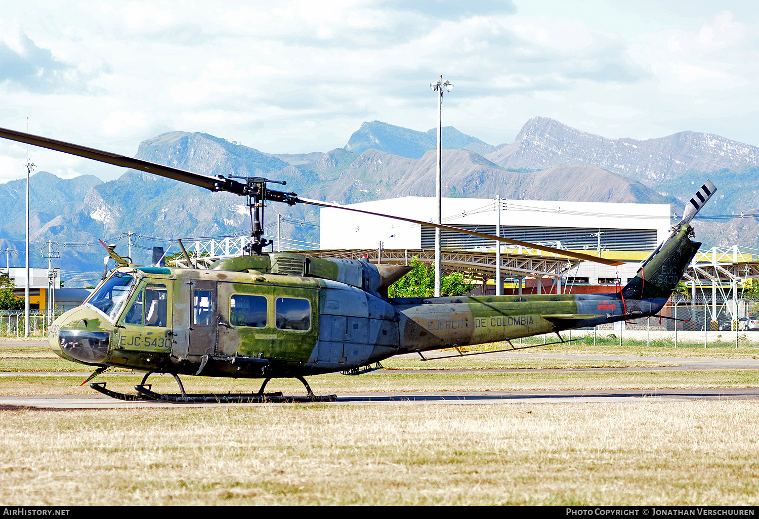Aircraft Photo of EJC5430 | Bell UH-1H-II Iroquois | Colombia - Army | AirHistory.net #259565