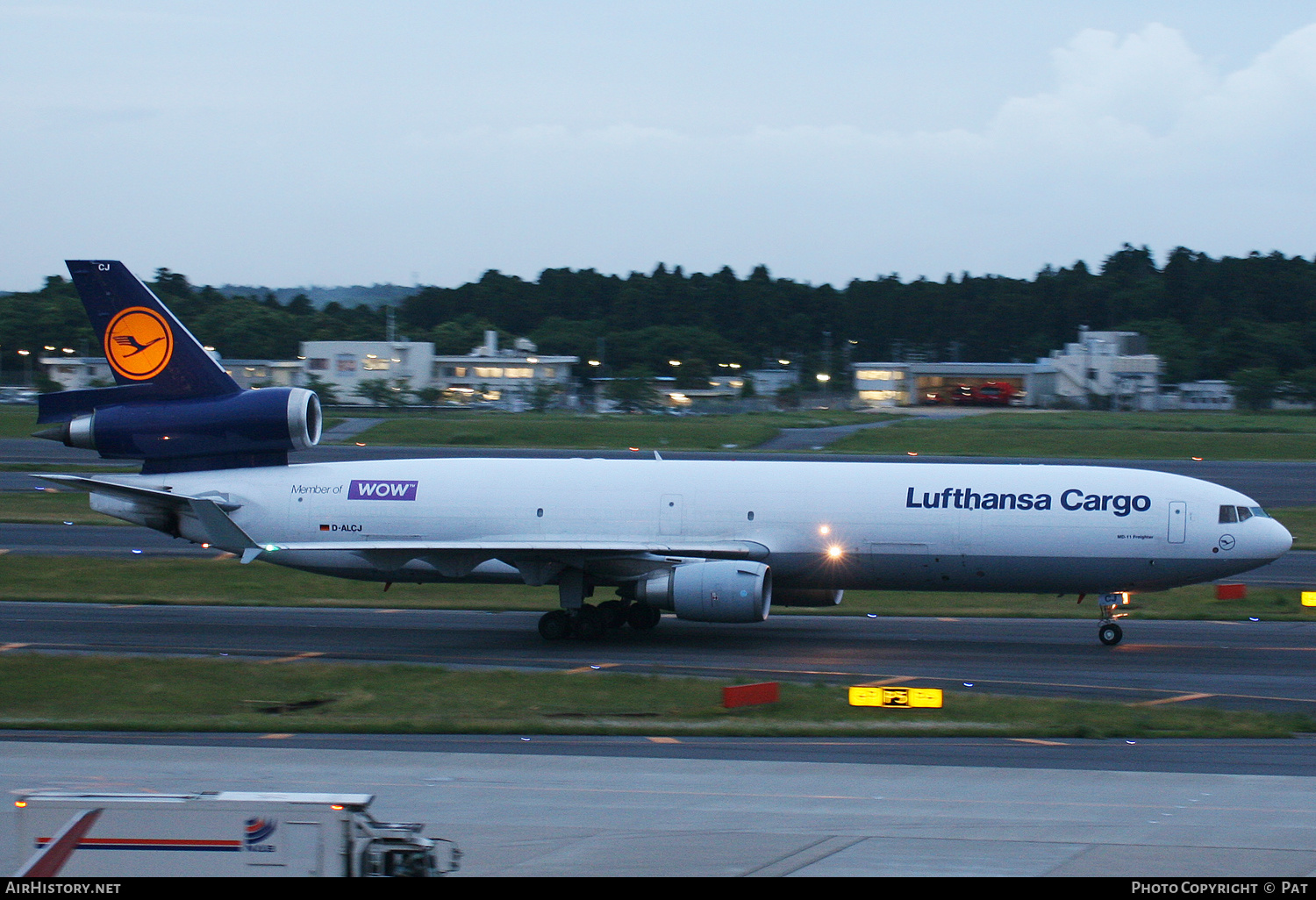 Aircraft Photo of D-ALCJ | McDonnell Douglas MD-11F | Lufthansa Cargo | AirHistory.net #259612