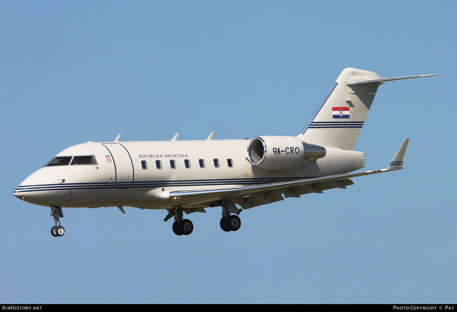 Aircraft Photo of 9A-CRO | Canadair Challenger 604 (CL-600-2B16) | Croatia - Government | AirHistory.net #259635