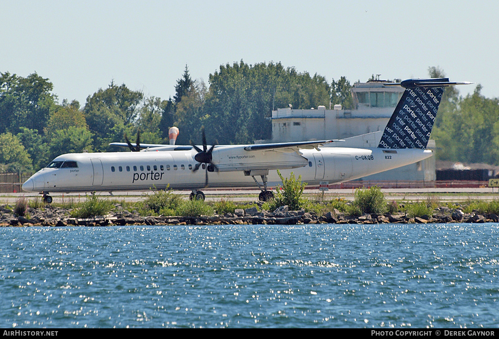 Aircraft Photo of C-GKQB | Bombardier DHC-8-402 Dash 8 | Porter Airlines | AirHistory.net #259737