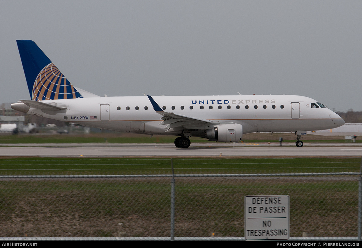 Aircraft Photo of N862RW | Embraer 170SE (ERJ-170-100SE) | United Express | AirHistory.net #259827