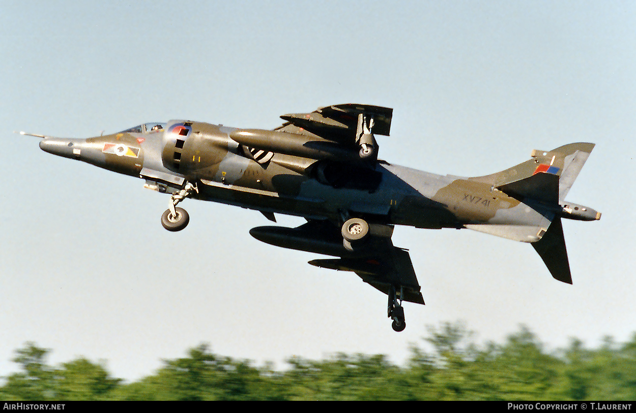 Aircraft Photo of XV741 | Hawker Siddeley Harrier GR3 | UK - Air Force | AirHistory.net #259947