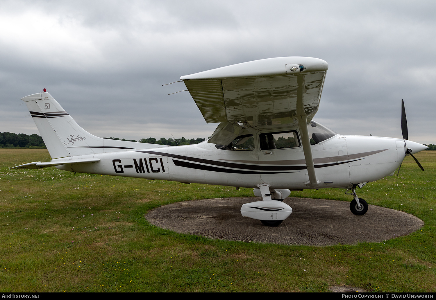 Aircraft Photo of G-MICI | Cessna 182S Skylane | AirHistory.net #259972