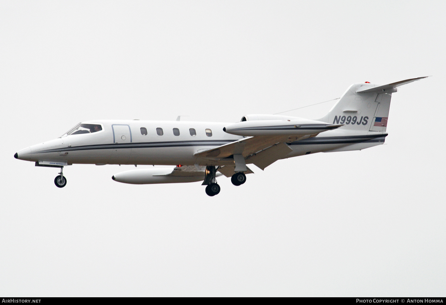 Aircraft Photo of N999JS | Gates Learjet 35A | AirHistory.net #260037