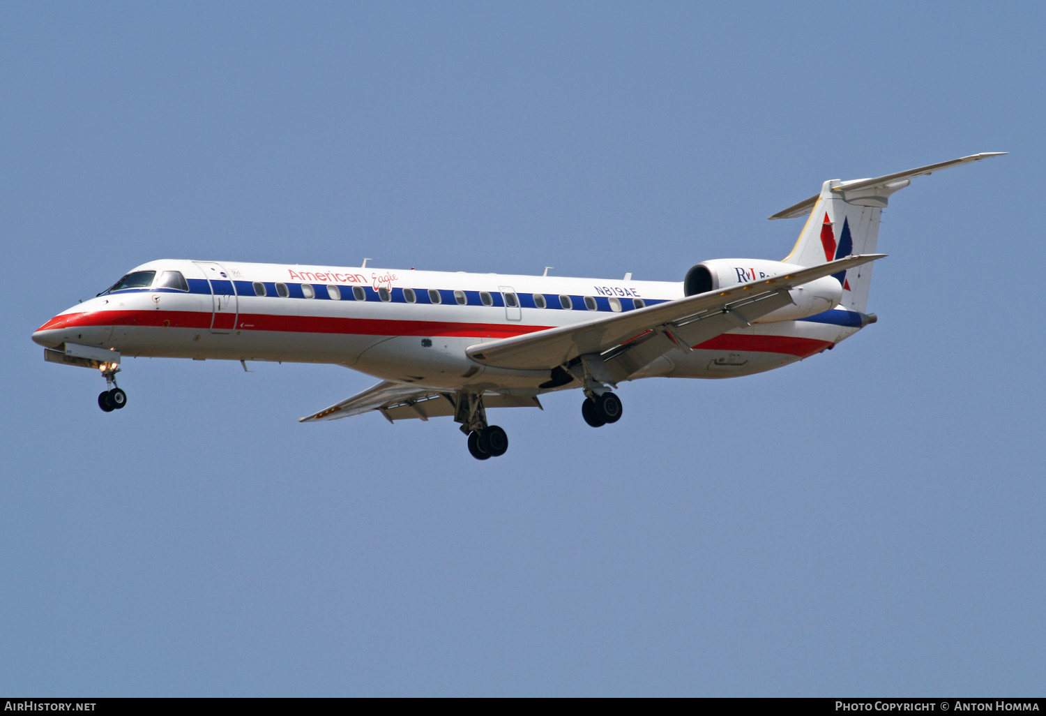 Aircraft Photo of N819AE | Embraer ERJ-140LR (EMB-135KL) | American Eagle | AirHistory.net #260048