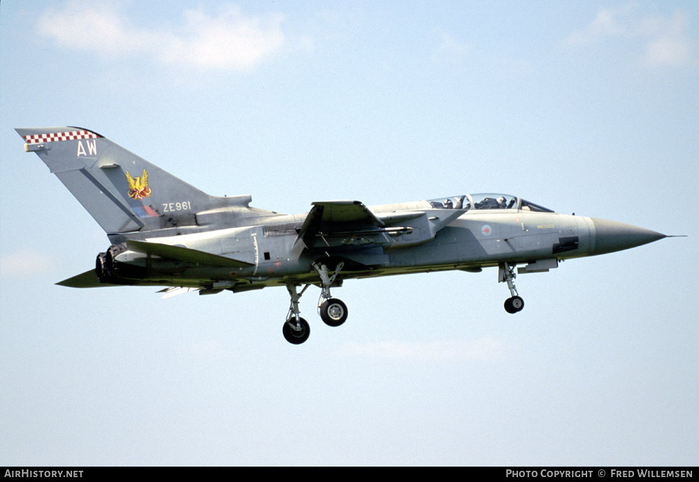 Aircraft Photo of ZE961 | Panavia Tornado F3 | UK - Air Force | AirHistory.net #260070