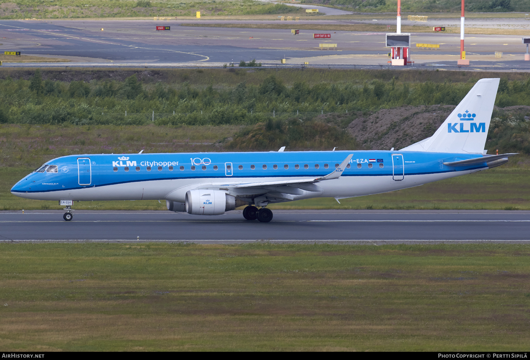 Aircraft Photo of PH-EZA | Embraer 190STD (ERJ-190-100STD) | KLM Cityhopper | AirHistory.net #260091