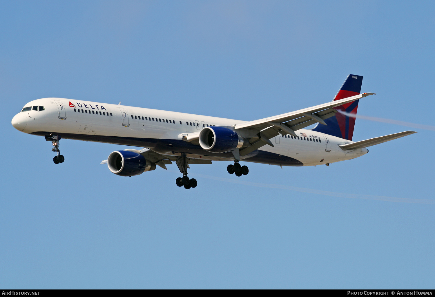 Aircraft Photo of N596NW | Boeing 757-351 | Delta Air Lines | AirHistory.net #260148