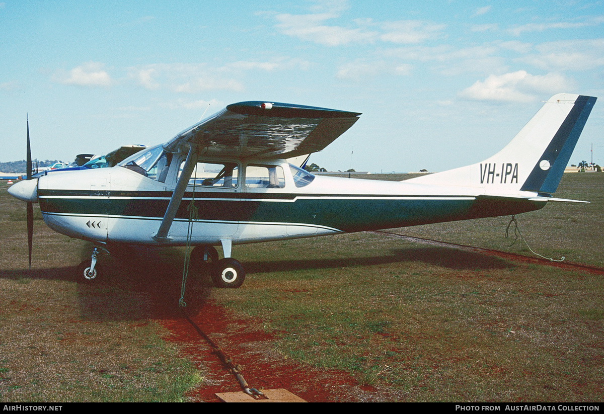 Aircraft Photo of VH-IPA | Cessna 182E Skylane | AirHistory.net #260167