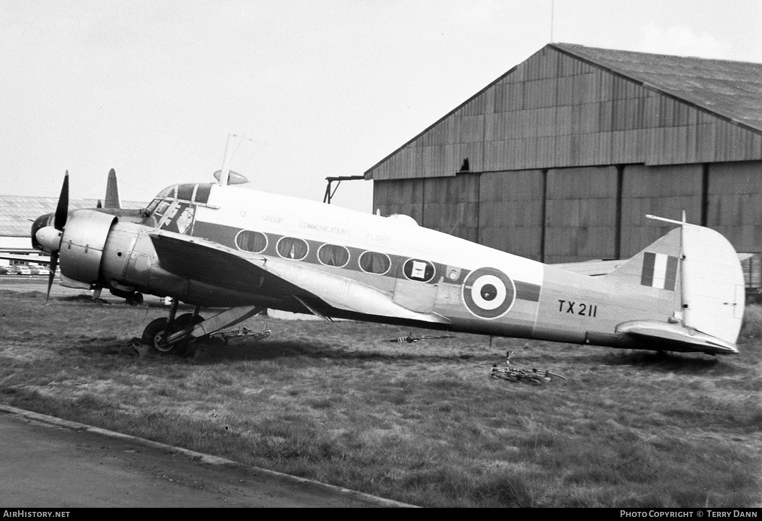 Aircraft Photo of TX211 / G-AVHU | Avro 652A Anson C19/2 | UK - Air Force | AirHistory.net #260209