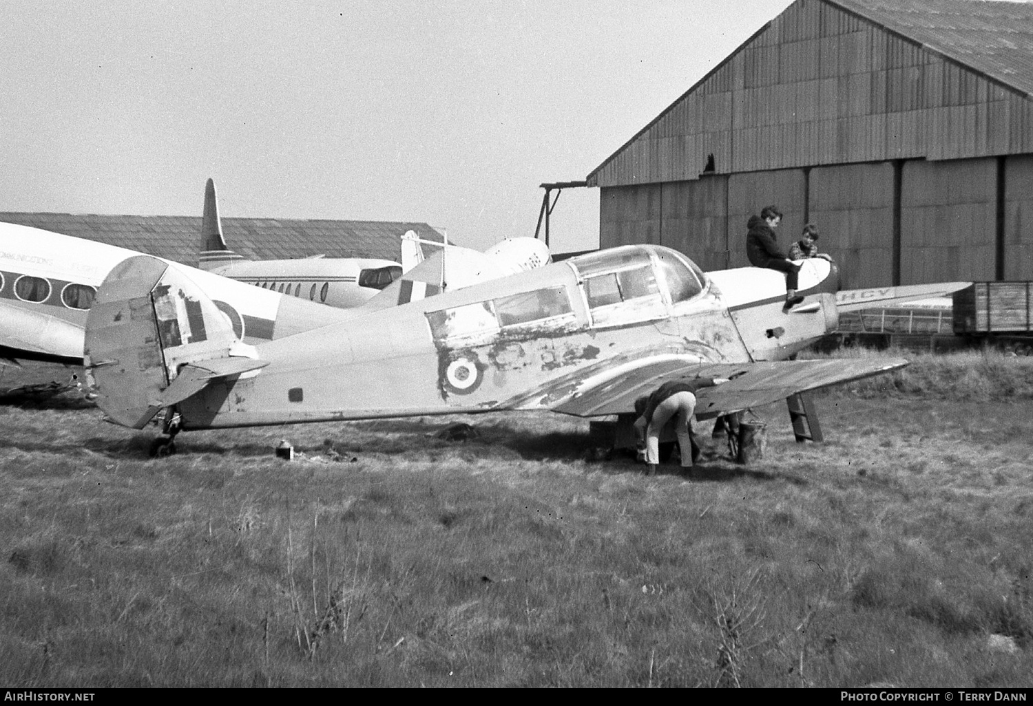 Aircraft Photo of NP339 / G-AOBW | Percival P.31C Proctor 4 | UK - Air Force | AirHistory.net #260274