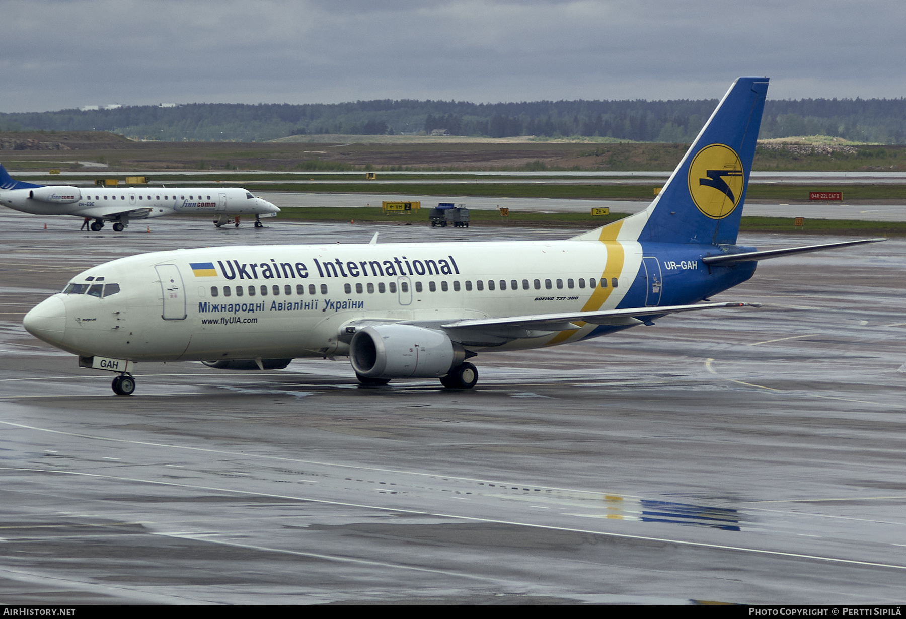 Aircraft Photo of UR-GAH | Boeing 737-32Q | Ukraine International Airlines | AirHistory.net #260279