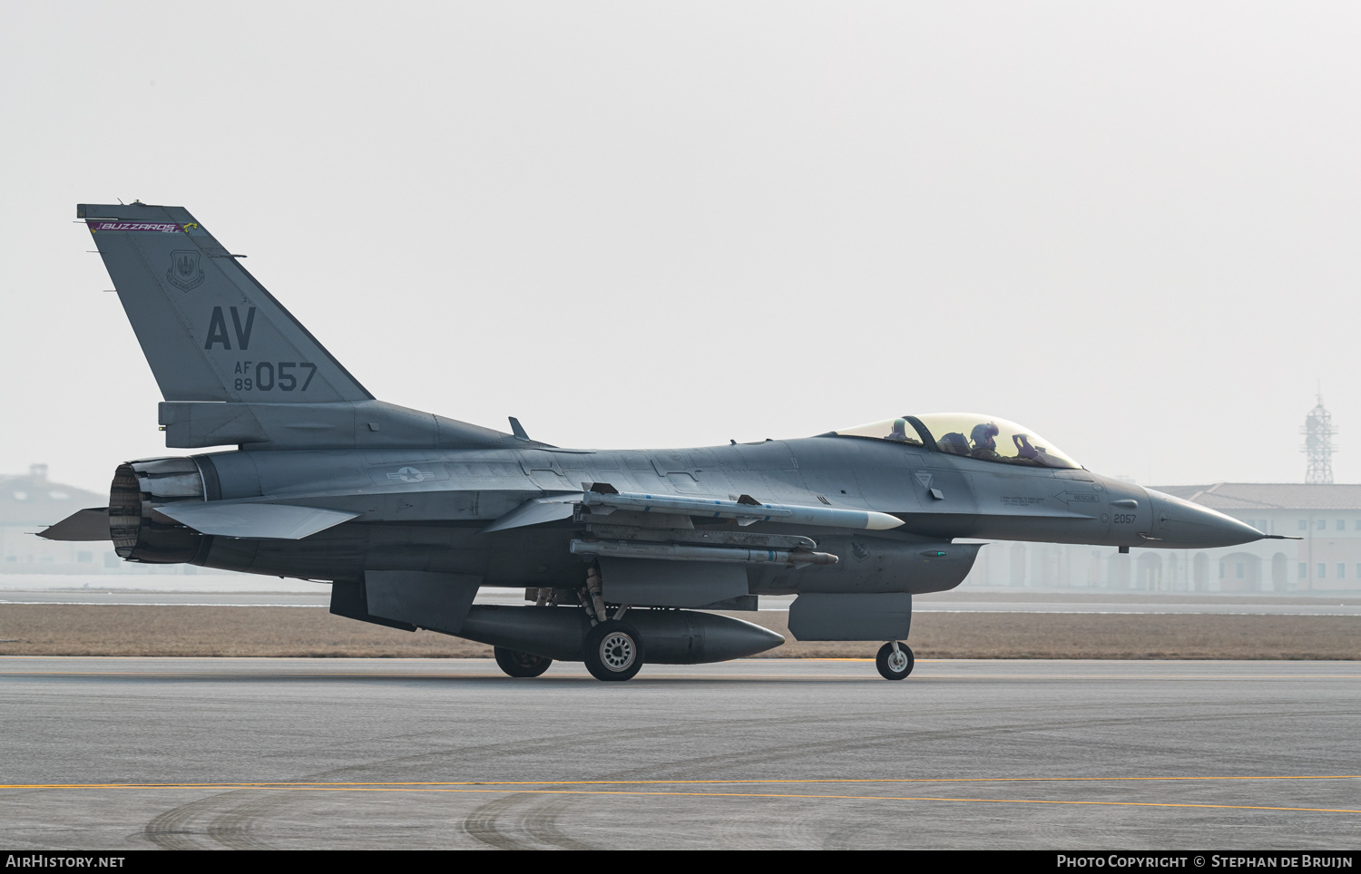 Aircraft Photo of 89-2057 / AF89-057 | Lockheed Martin F-16CM Fighting Falcon | USA - Air Force | AirHistory.net #260332