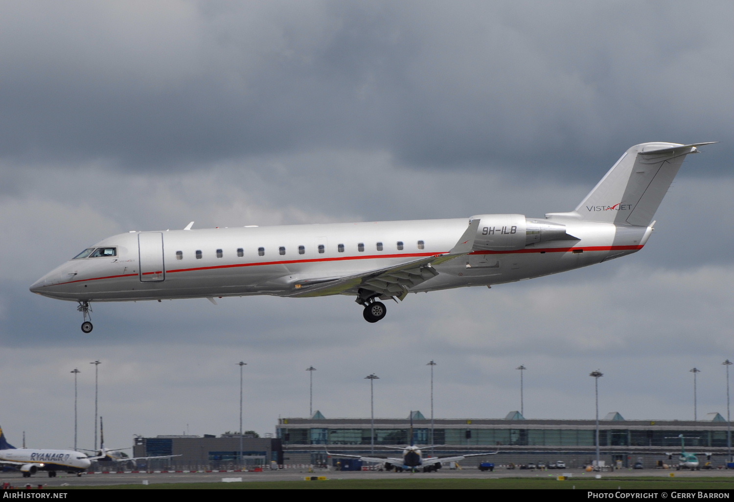 Aircraft Photo of 9H-ILB | Bombardier Challenger 850 (CRJ-200SE/CL-600-2B19) | VistaJet | AirHistory.net #260388