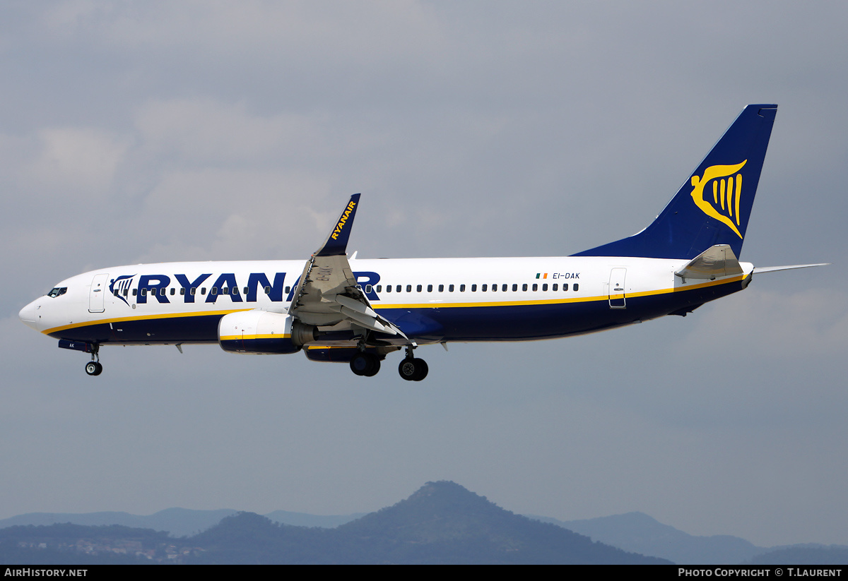Aircraft Photo of EI-DAK | Boeing 737-8AS | Ryanair | AirHistory.net #260538