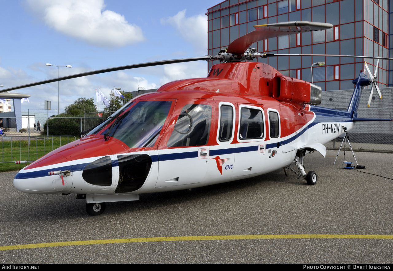 Aircraft Photo of PH-NZW | Sikorsky S-76B | CHC Helicopters | AirHistory.net #260552