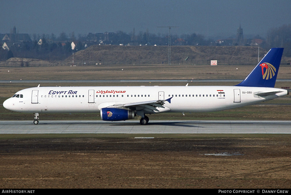 Aircraft Photo of SU-GBU | Airbus A321-231 | EgyptAir | AirHistory.net #260571