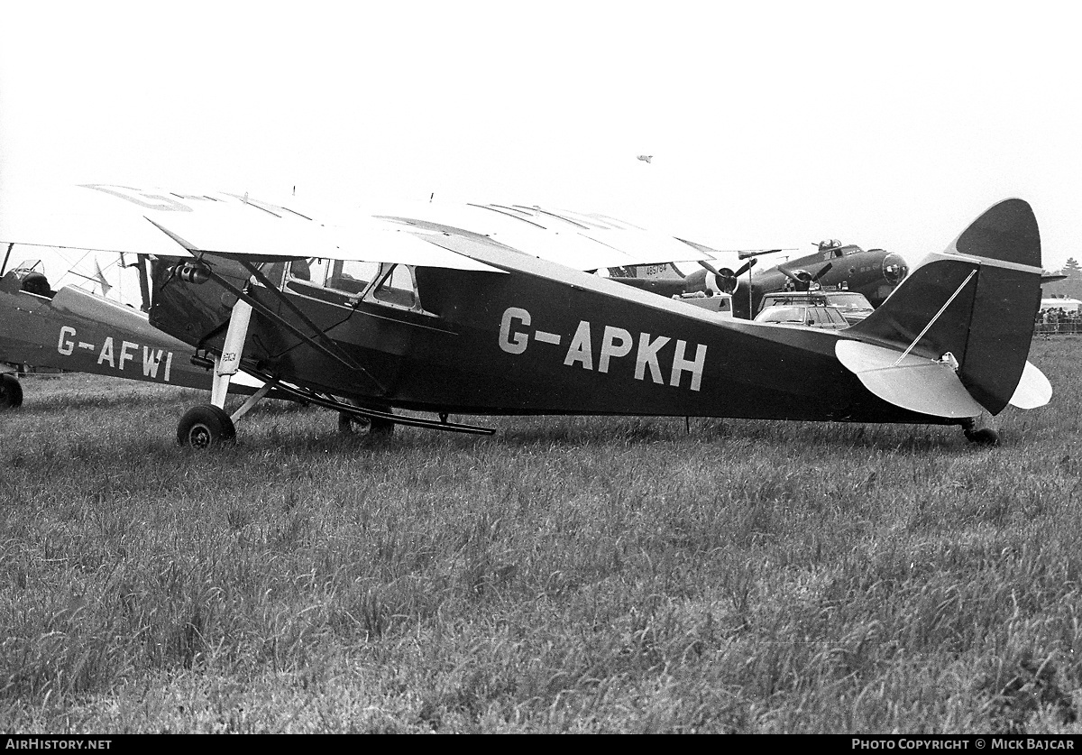 Aircraft Photo of G-APKH | De Havilland D.H. 85 Leopard Moth | AirHistory.net #260724