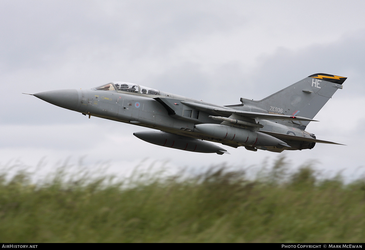 Aircraft Photo of ZE936 | Panavia Tornado F3 | UK - Air Force | AirHistory.net #260736