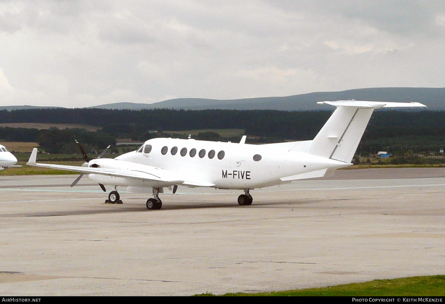 Aircraft Photo of M-FIVE | Hawker Beechcraft 350 King Air (B300) | AirHistory.net #260783
