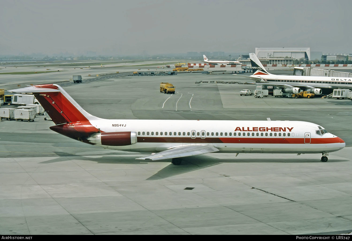 Aircraft Photo of N954VJ | McDonnell Douglas DC-9-31 | Allegheny Airlines | AirHistory.net #260877
