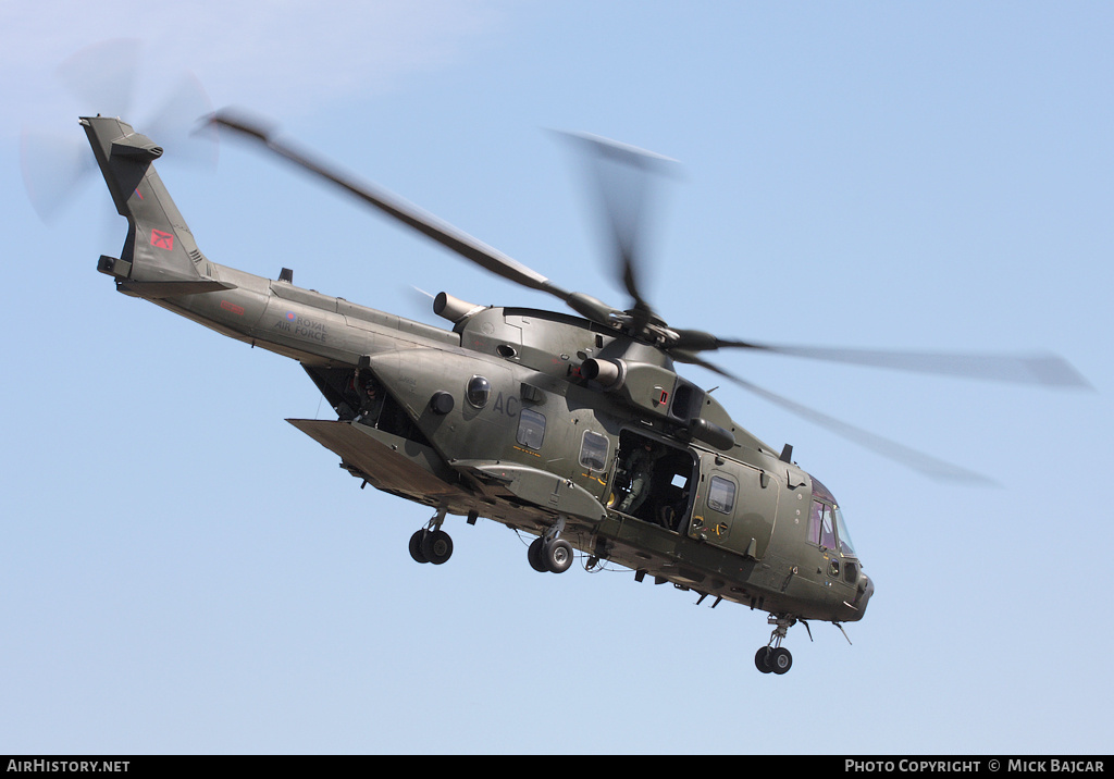 Aircraft Photo of ZJ994 | AgustaWestland EH101-512 Merlin HC3A | UK - Air Force | AirHistory.net #260926