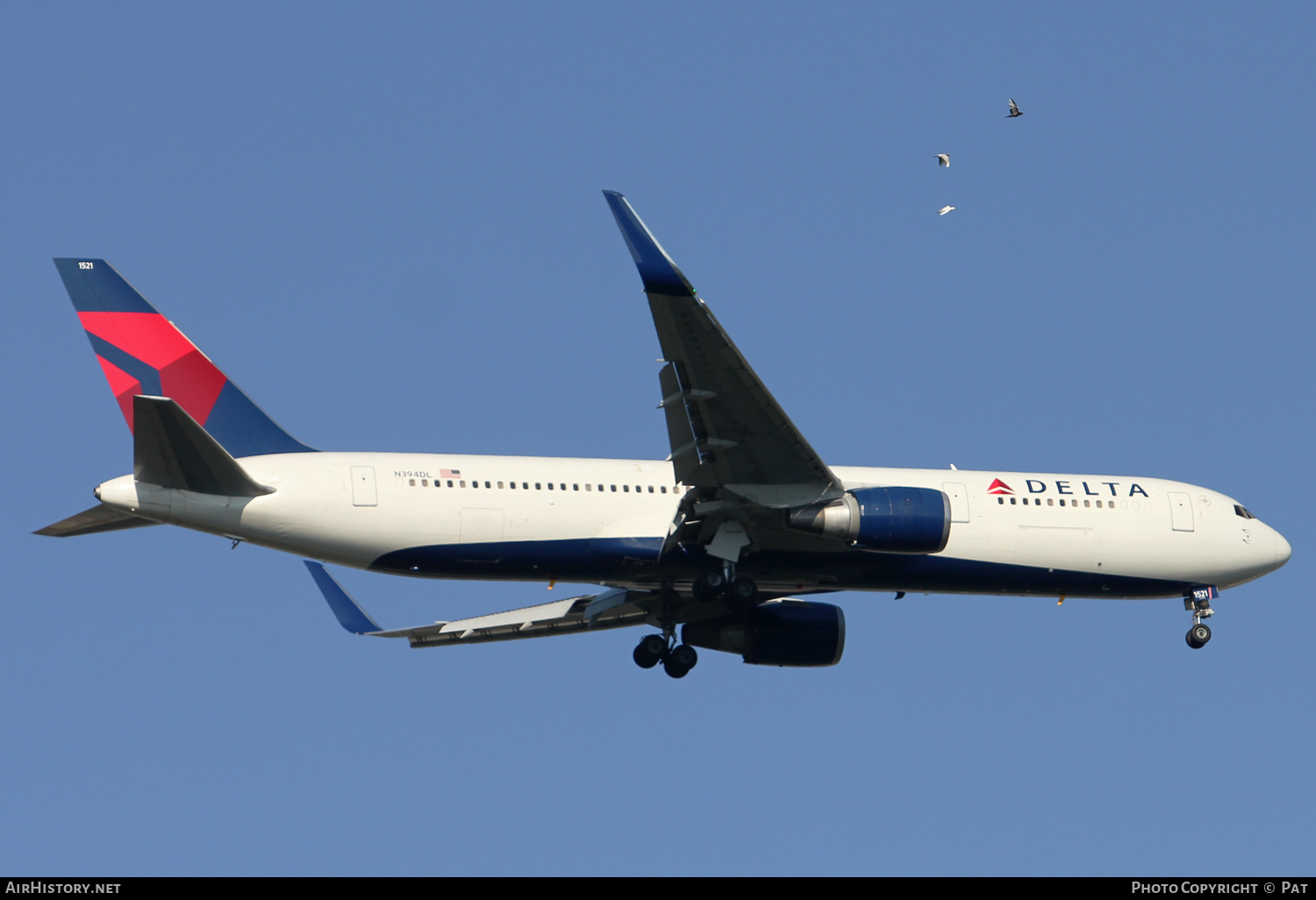 Aircraft Photo of N394DL | Boeing 767-324/ER | Delta Air Lines | AirHistory.net #260939