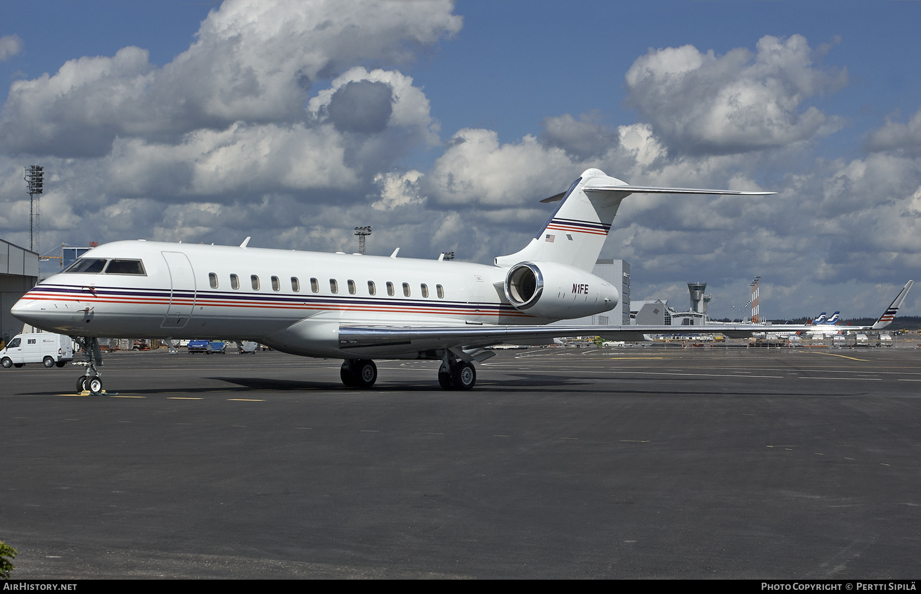 Aircraft Photo of N1FE | Bombardier Global Express (BD-700-1A10) | FedEx Express | AirHistory.net #261016