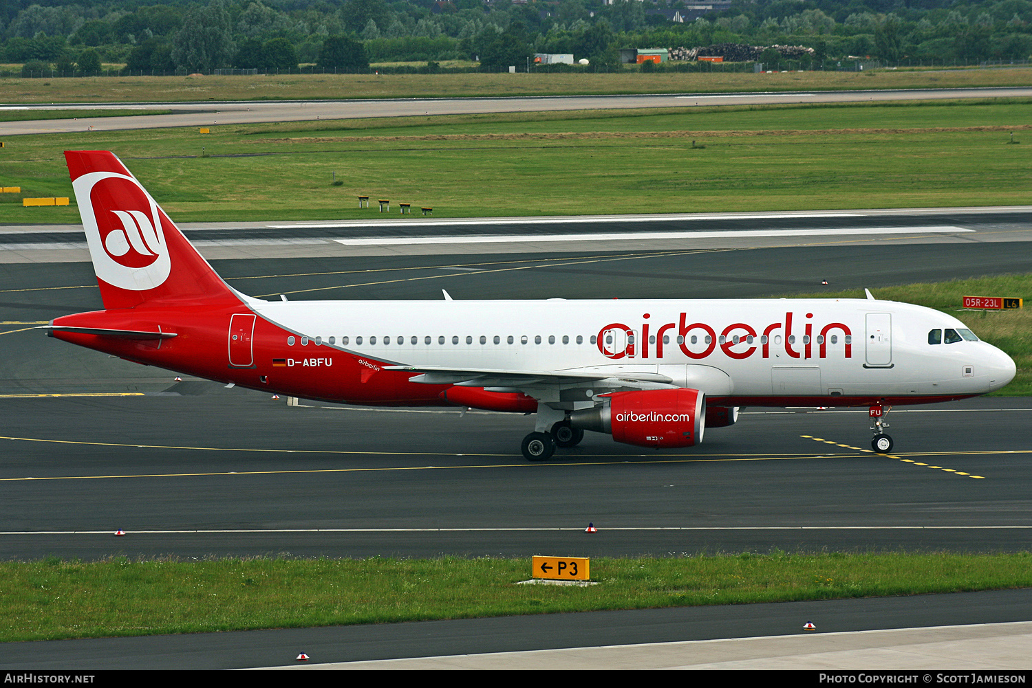 Aircraft Photo of D-ABFU | Airbus A320-214 | Air Berlin | AirHistory.net #261017