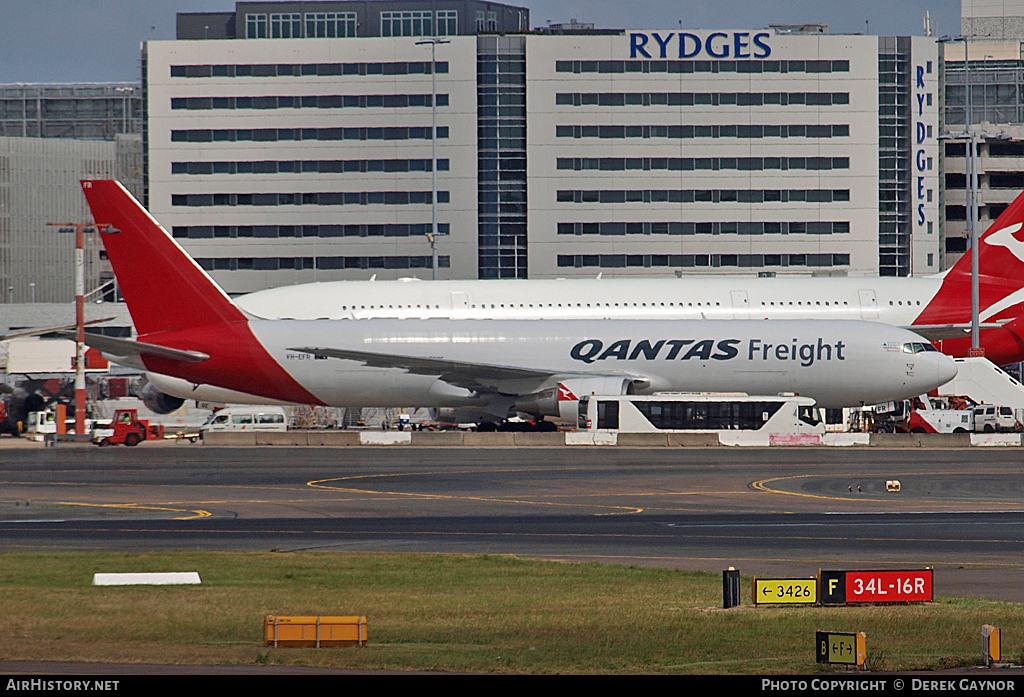 Aircraft Photo of VH-EFR | Boeing 767-381F | Qantas Freight | AirHistory.net #261023