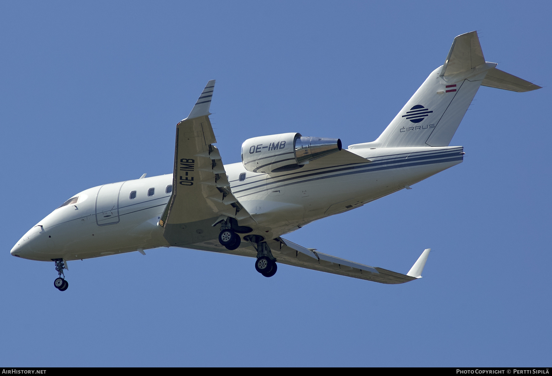 Aircraft Photo of OE-IMB | Bombardier Challenger 604 (CL-600-2B16) | Cirrus Aviation | AirHistory.net #261048