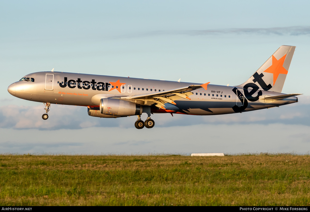 Aircraft Photo of VH-VFJ | Airbus A320-232 | Jetstar Airways | AirHistory.net #261125