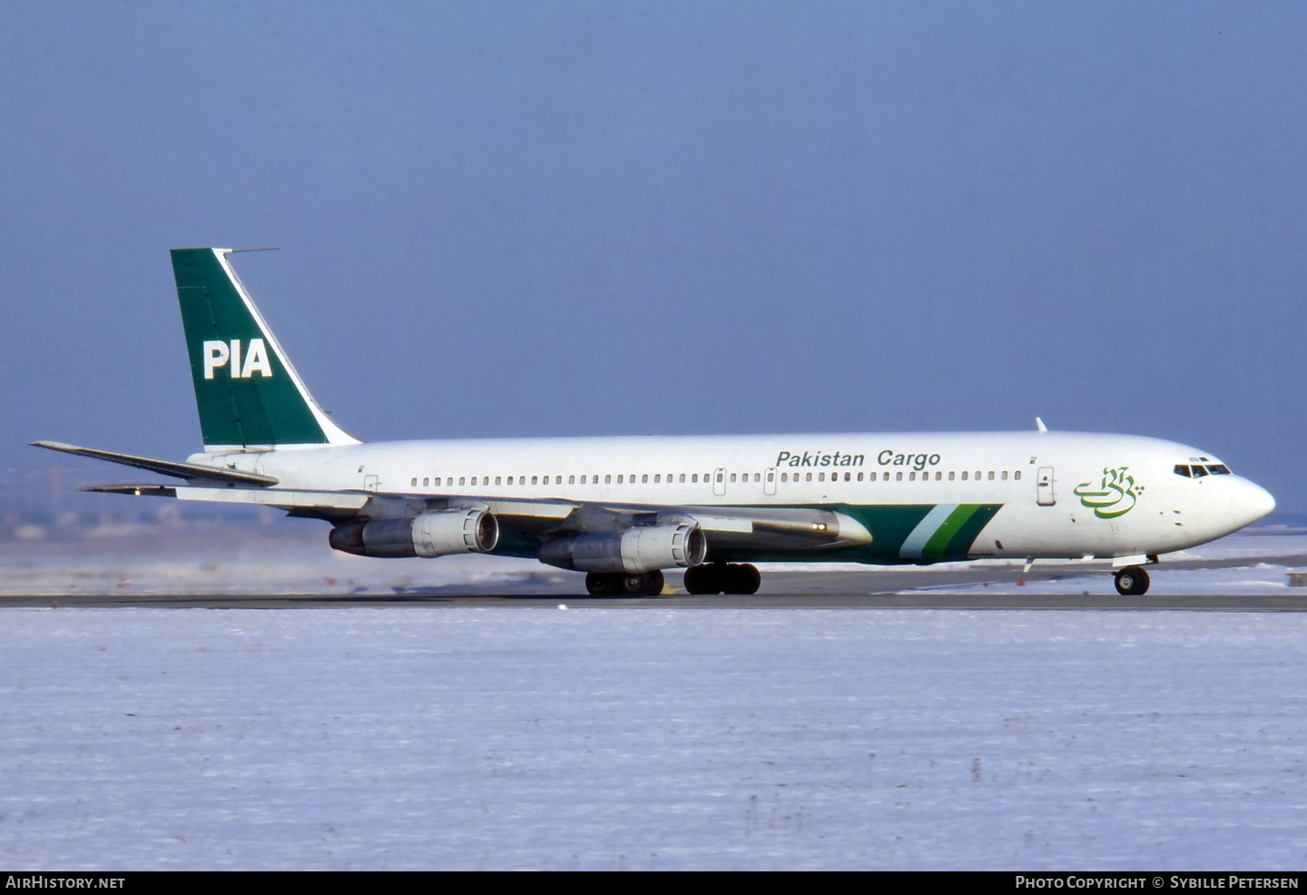 Aircraft Photo of AP-AWU | Boeing 707-373C | Pakistan International Airlines Cargo - PIA | AirHistory.net #261148