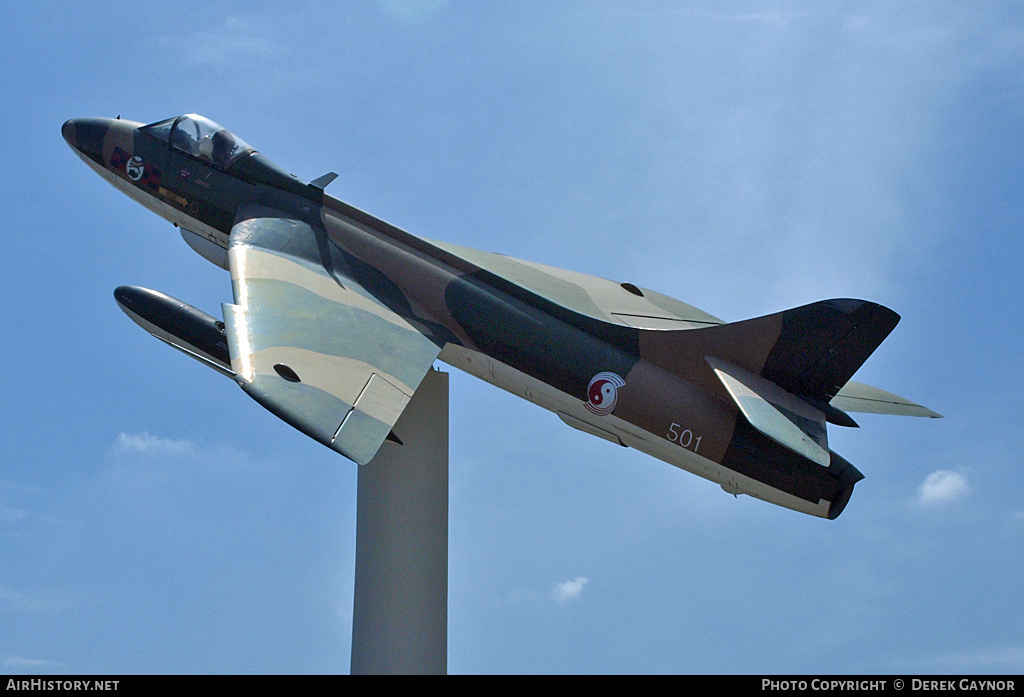 Aircraft Photo of 501 | Hawker Hunter FGA74S | Singapore - Air Force | AirHistory.net #261181