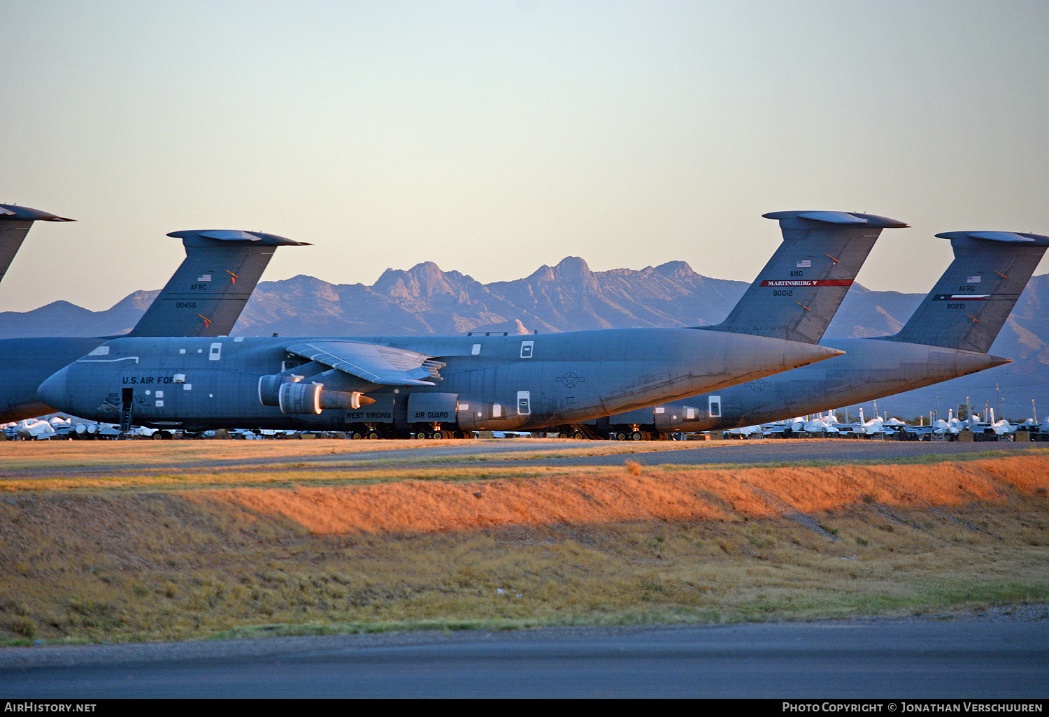 Aircraft Photo of 69-0012 / 90012 | Lockheed C-5A Galaxy (L-500) | USA - Air Force | AirHistory.net #261274