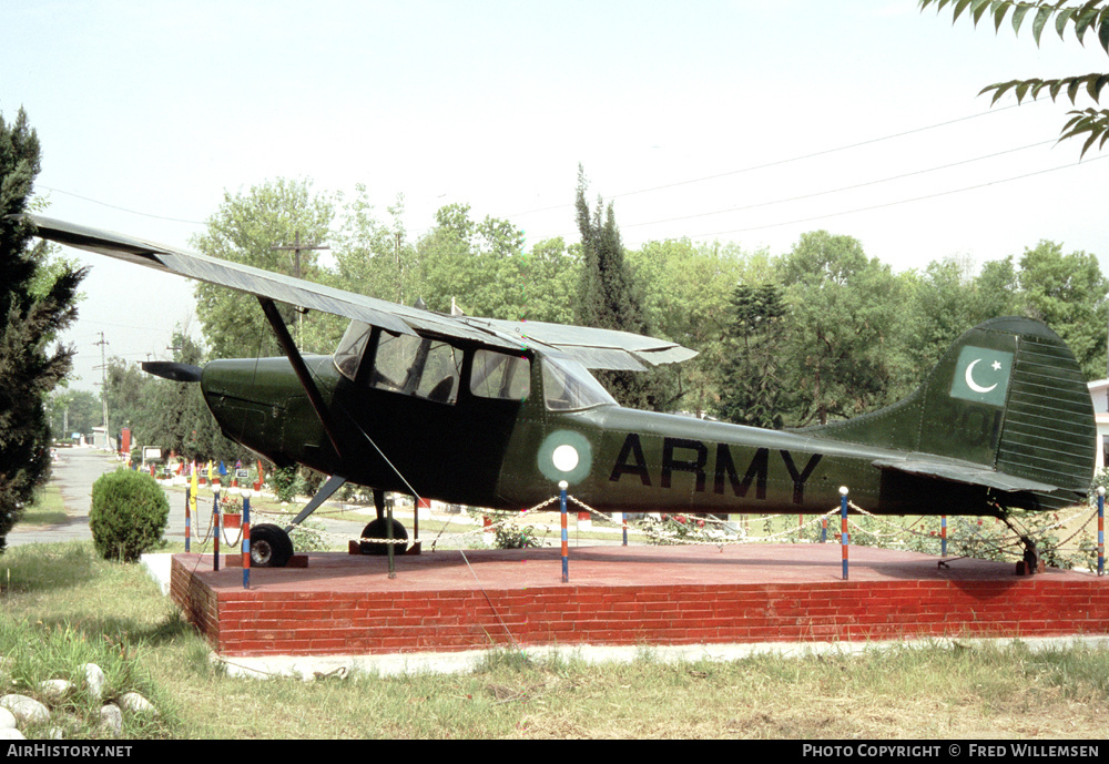 Aircraft Photo of 301 | Cessna O-1E Bird Dog (305C/L-19E) | Pakistan - Army | AirHistory.net #261308