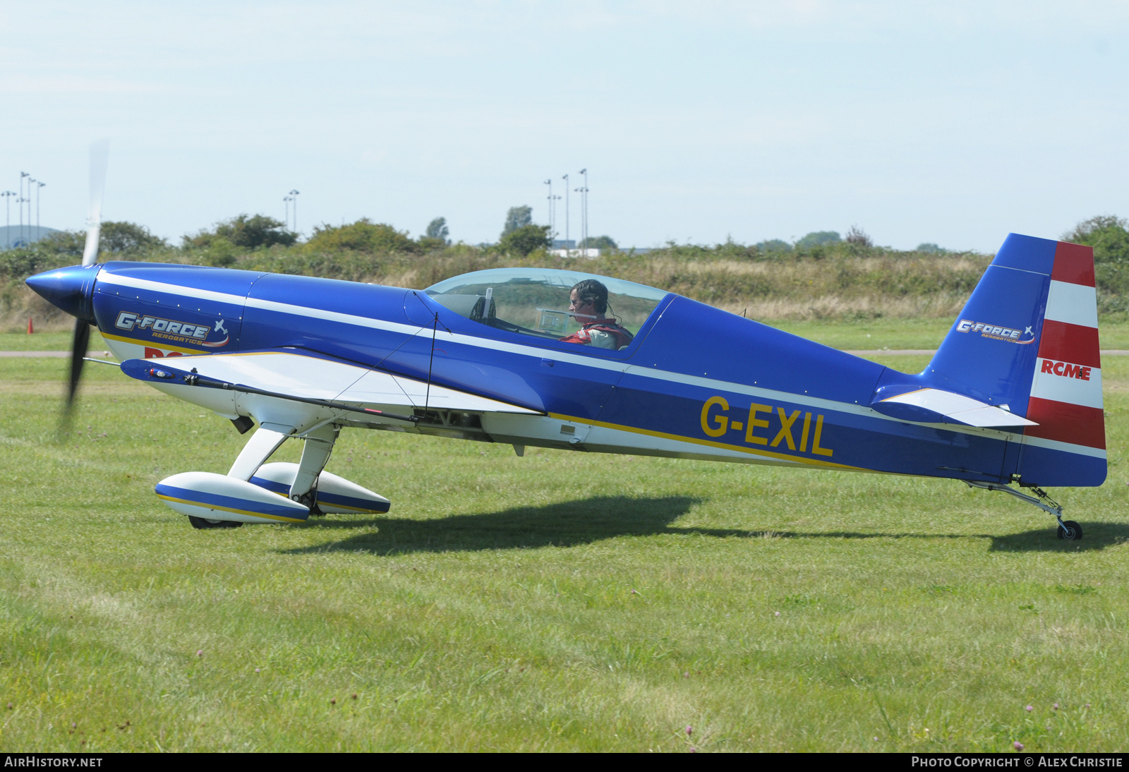 Aircraft Photo of G-EXIL | Extra EA-300S | AirHistory.net #261424